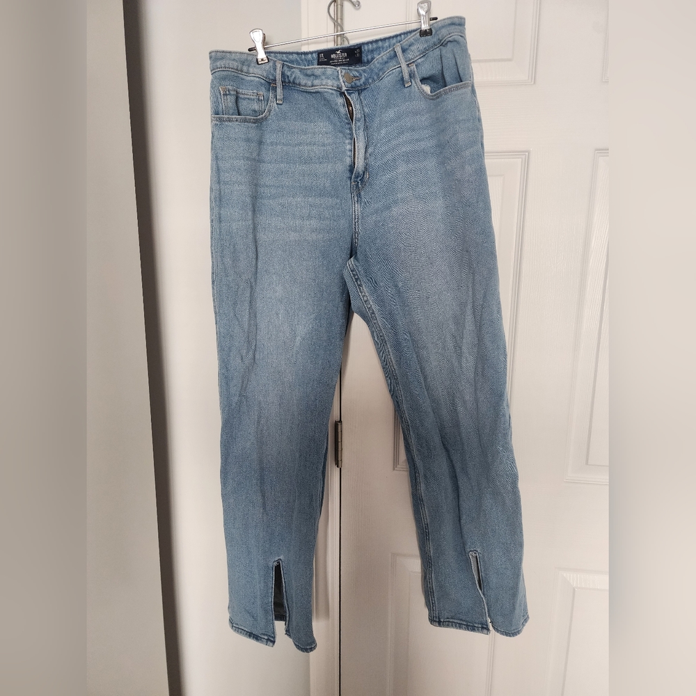 Hollister mom jeans with bottom slit